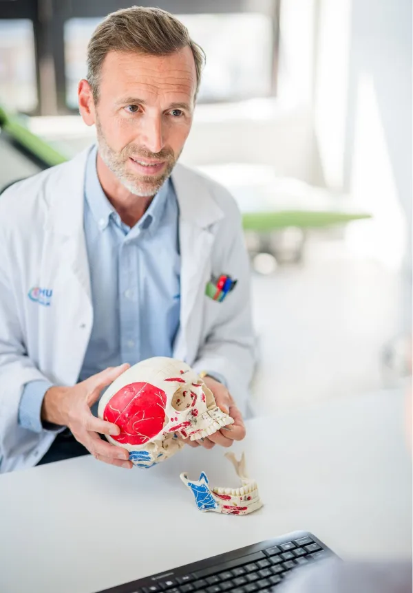 Chirurgie orthognathique.jpg